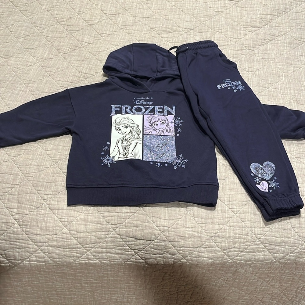 Disney Frozen Sweatsuit w Vest